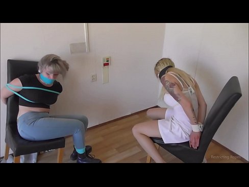 ❤️ Kev quav yeeb quav tshuaj / khi thiab gagged / damsel nyob rau hauv kev nyuaj siab ❤️❌  Porno  ntawm porn hmn.tradewin.top ❌️ Ib